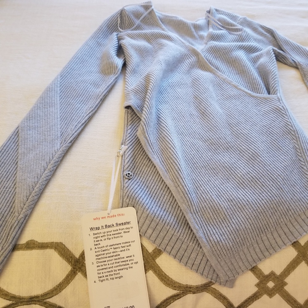 BNWT Lululemon Sweater